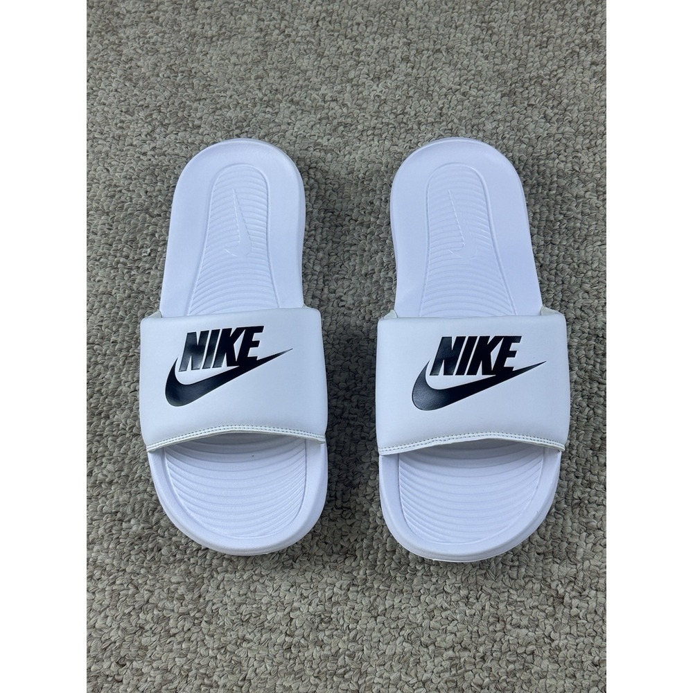 Nike Victoria One Men's Slides Size 10 White Sandals Slip Ons Beach CN9675-100